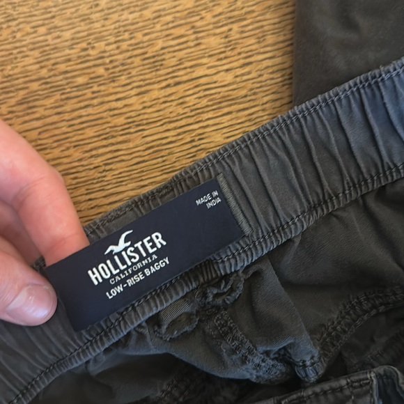 Hollister low rise baggy pants - Picture 5 of 6
